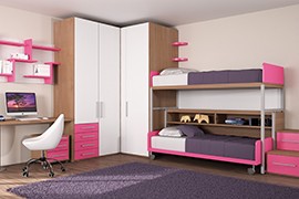 Les chambres de Caremi sdb avec lits superposés